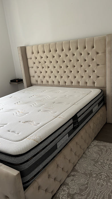 Cadre de lit Clouté beige Velours - Relax Meubles