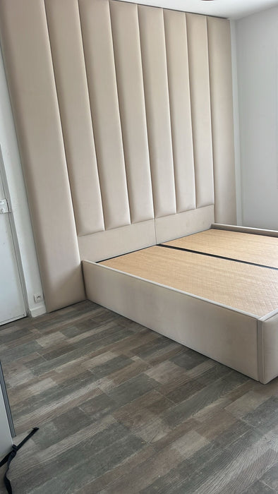 Lit coffre sur mesure Myleen coloris personnalisable H245 cm - Posé au sol
