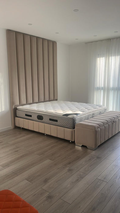 Lit coffre sur mesure Aya coloris personnalisable H245 cm - Sur pieds