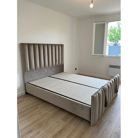 Lit coffre sur mesure Taupe pied haut  140x190 cm 160x200 cm 180x200 cm Velours